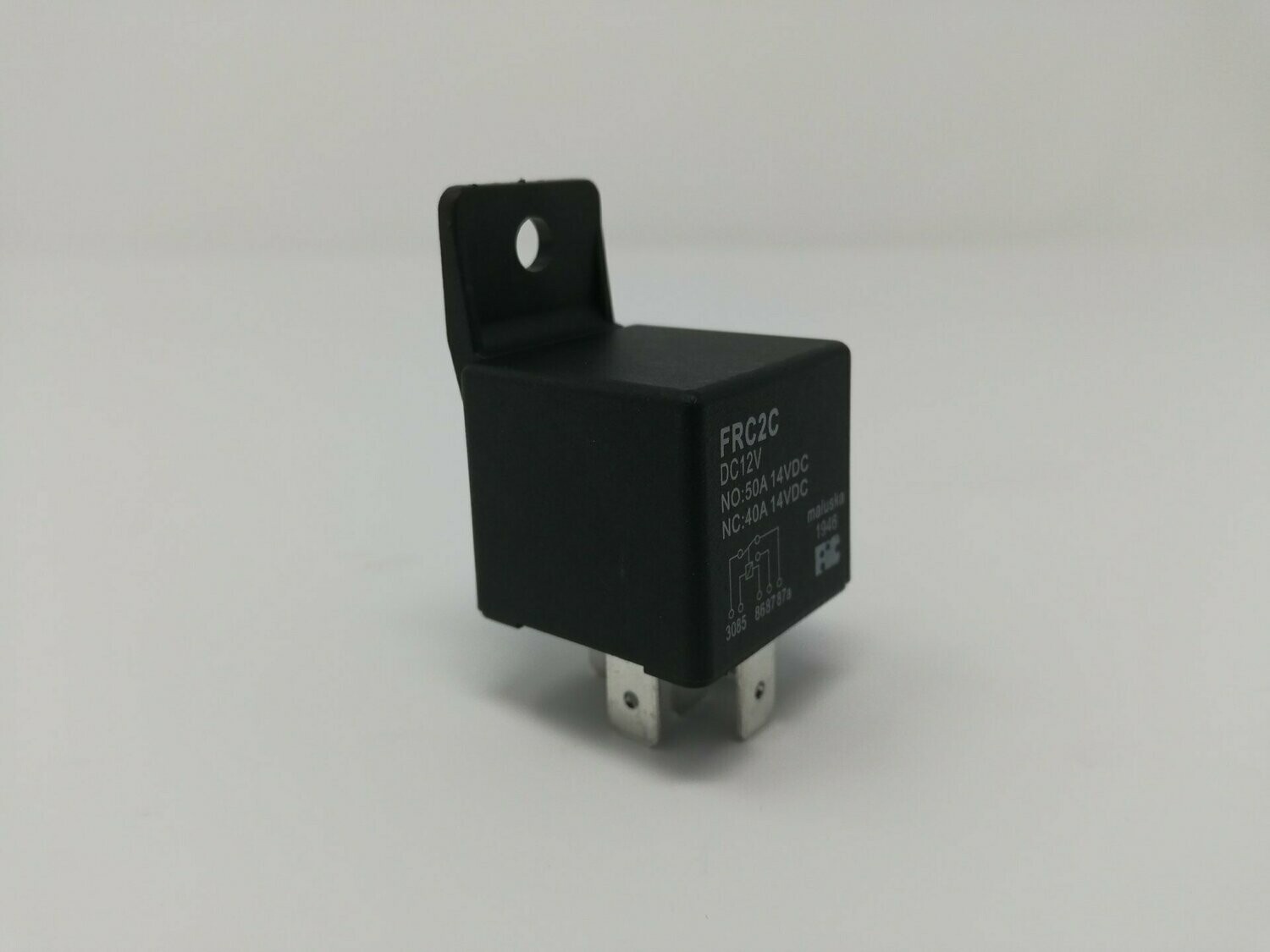 relai 5 voies 12v