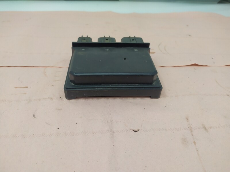 Boitier relais Kawasaki er6