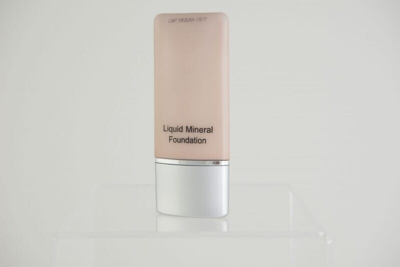 Liquid Foundation: Golden Beige