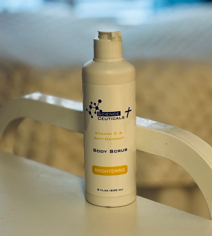 Vitamin C & Antioxidant Body Scrub with Papaya Enzymes