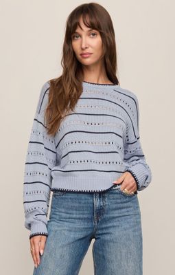 Sweaters & Sweatshirts