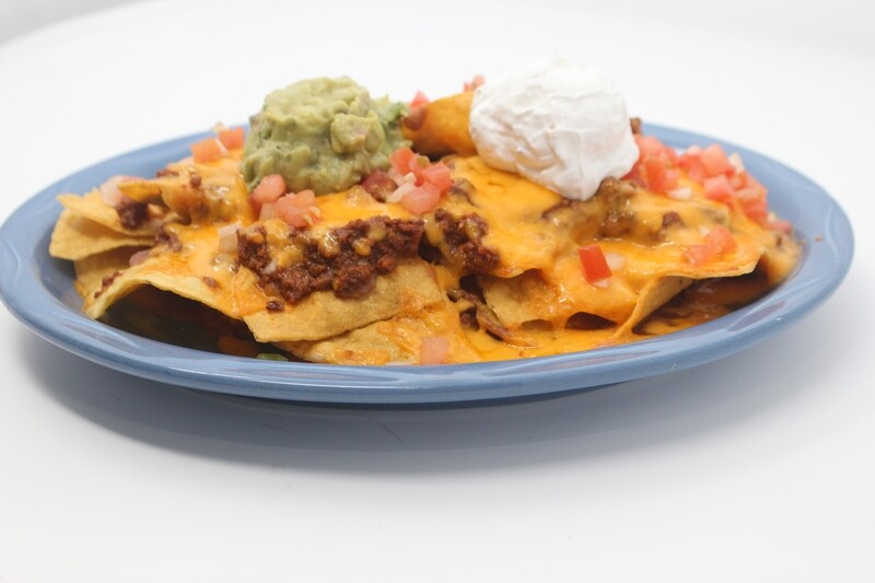 NACHOS CON CARNE