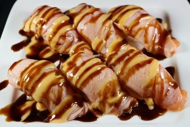 Seared Salmon Sushi