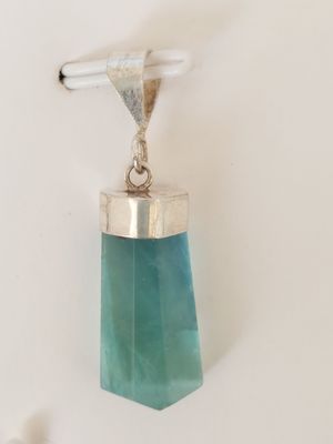FLUORITE  BLEUE pendentif
