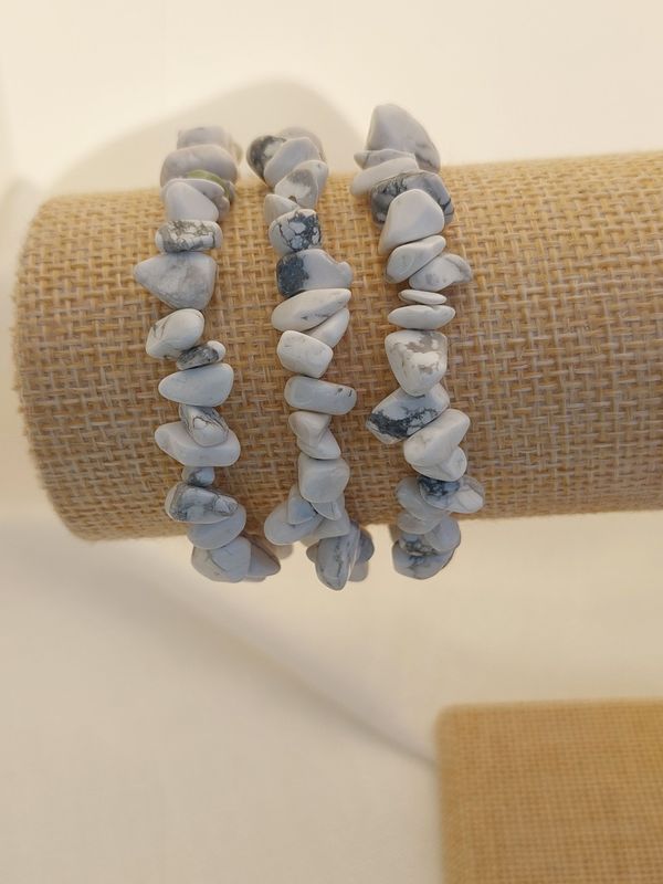 HOWLITE bracelet baroque