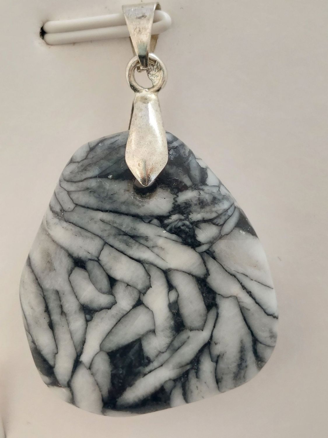 PINOLITE pendentif
