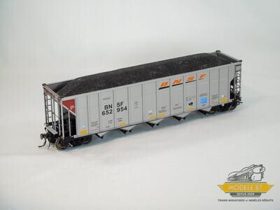 Rapido Trains HO AutoFlood III RD Coal Hopper : BNSF #652830