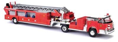 Busch HO 1968 American-LaFrance Fire Hook and Ladder Truck with Open Cab - Fire Department (red, black)