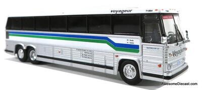 Iconic Replicas 1:87 1984 MCI MC-9 : Autobus Voyageur Québec
