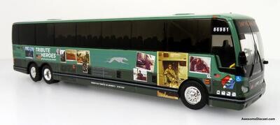 Iconic Replicas 1:87 Prevost X3-45 : Greyhound - Tribute to Heroes