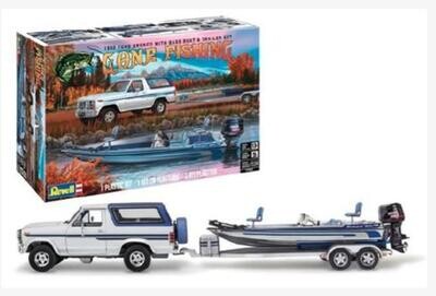 Revell 1/24 1980 Bronco w/Bass boat