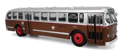 Iconic Replicas 1:87 CCF Brill C-44 Transit Montreal STM