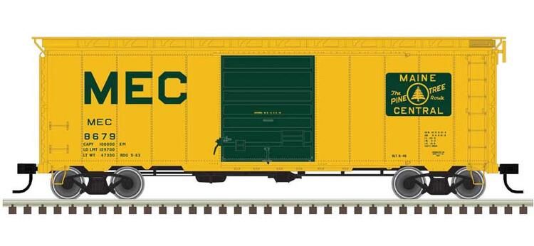 Atlas Master Line HO 40&#39; Postwar Boxcar with 8&#39; Door - Maine Central #8693