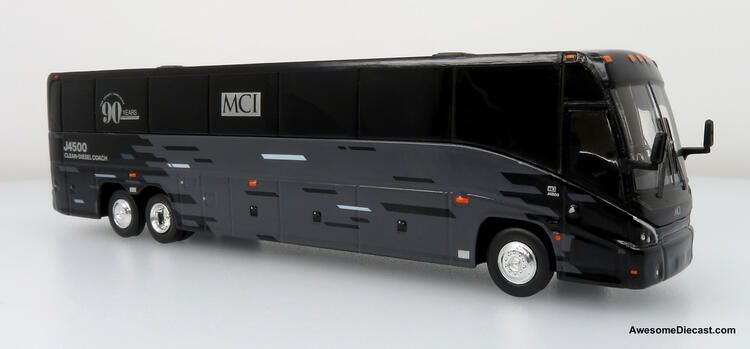 Iconic Replicas 1:87 MCI J4500 Coach: MCI 90th Anniversary