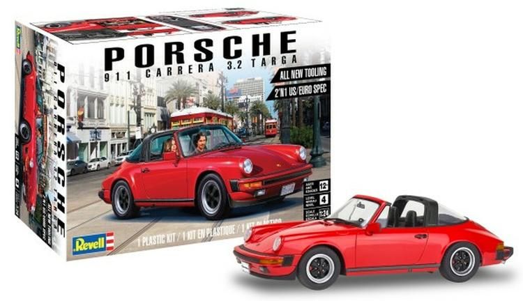 Revell 1/24 Porsche 911 Carrera 3.2 Targa