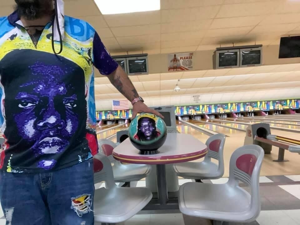Customize your own ball – Store – Many Styles of Bowling