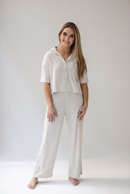 NATURAL SHORT SLEEVE TOP - LINEN BLEND (S & M) NATURAL SHORT SLEEVE TOP - LINEN BLEND (S & M)