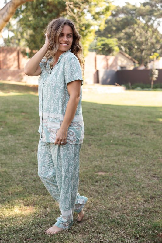 MINT BOARDER SHORT LONG - RAYON