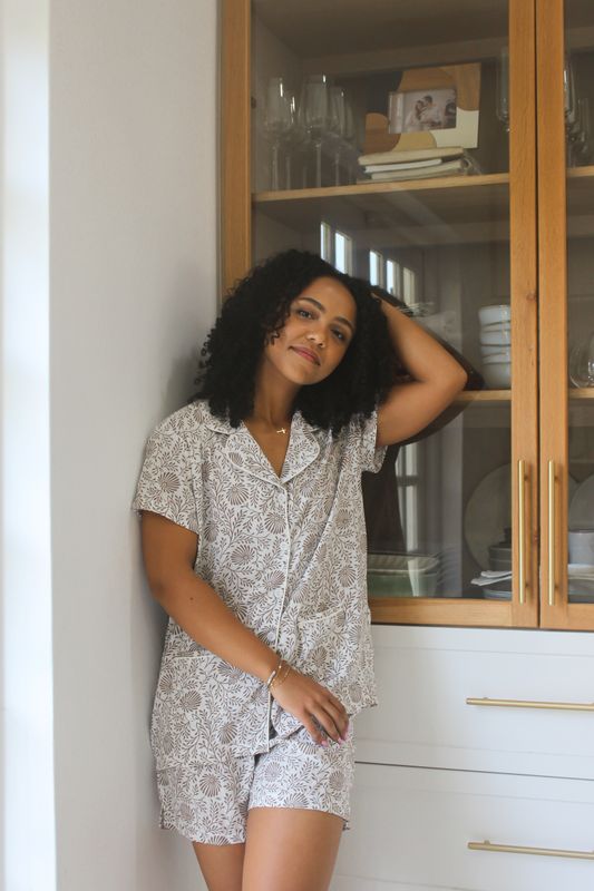 WHITE/BROWN SHORT SET - RAYON