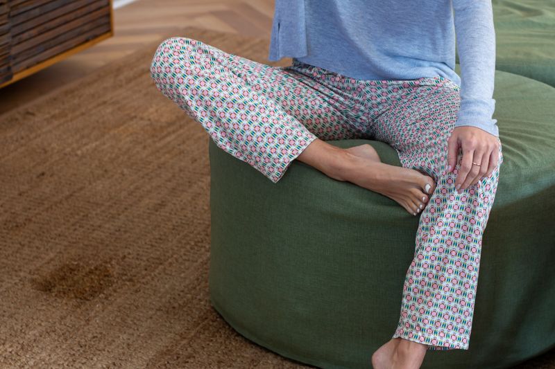 GREEN AND PINK CHILL PANTS - RAYON