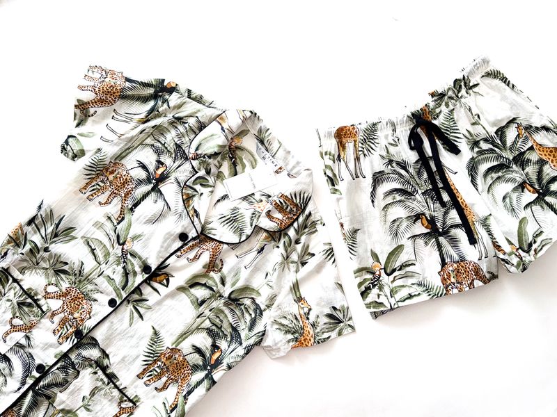 WHITE ANIMAL SHORT SET - INDIAN COTTON