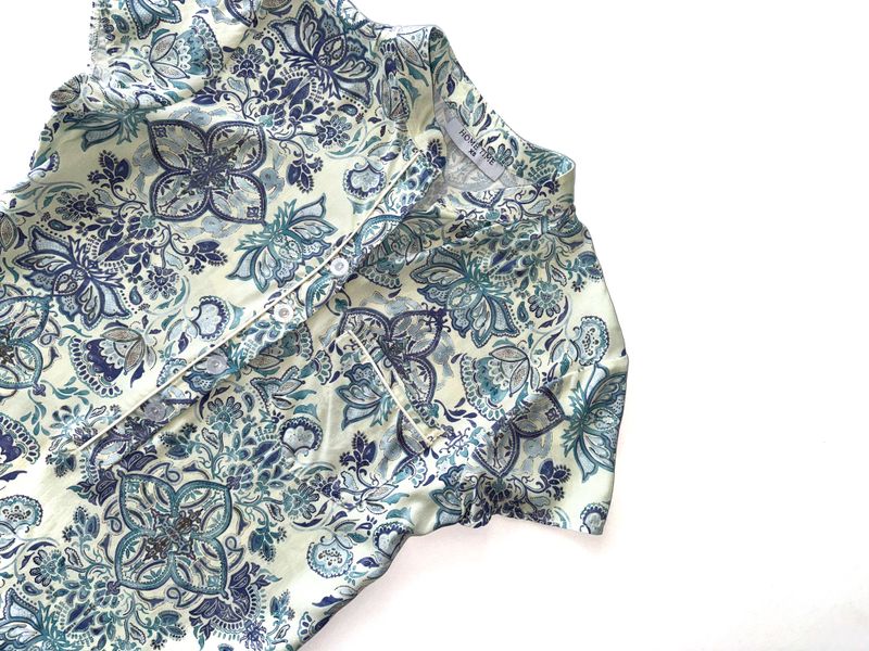 BLUE PAISLEY CHINESE COLLAR - RAYON