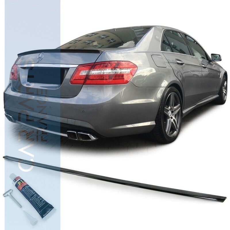 Becquet arrière en carbone Sport Look pour Mercedes Classe E W212 à partir de 2009