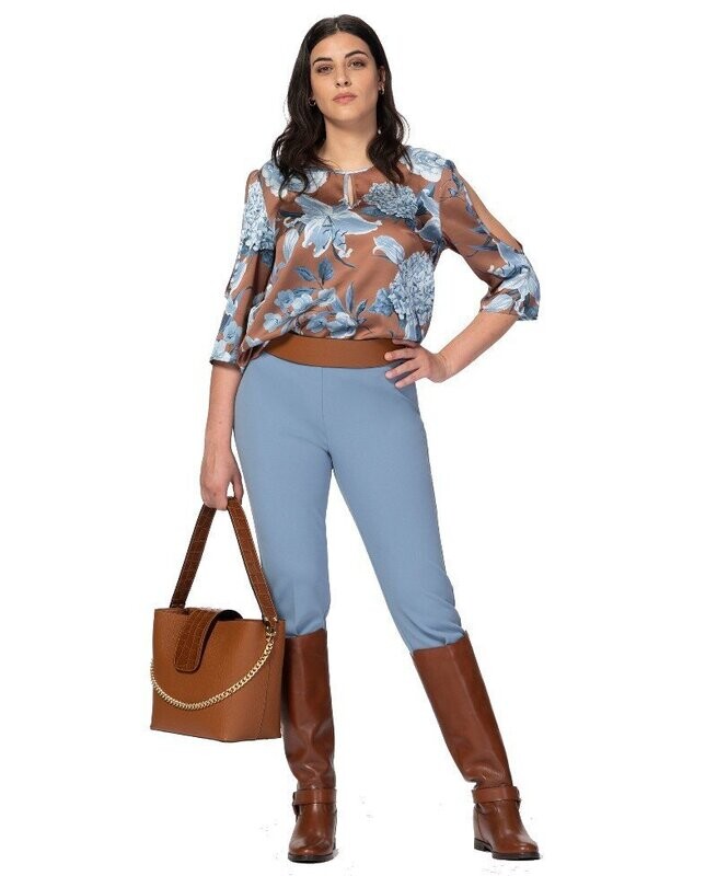 Blusa regular con maniche 3/4