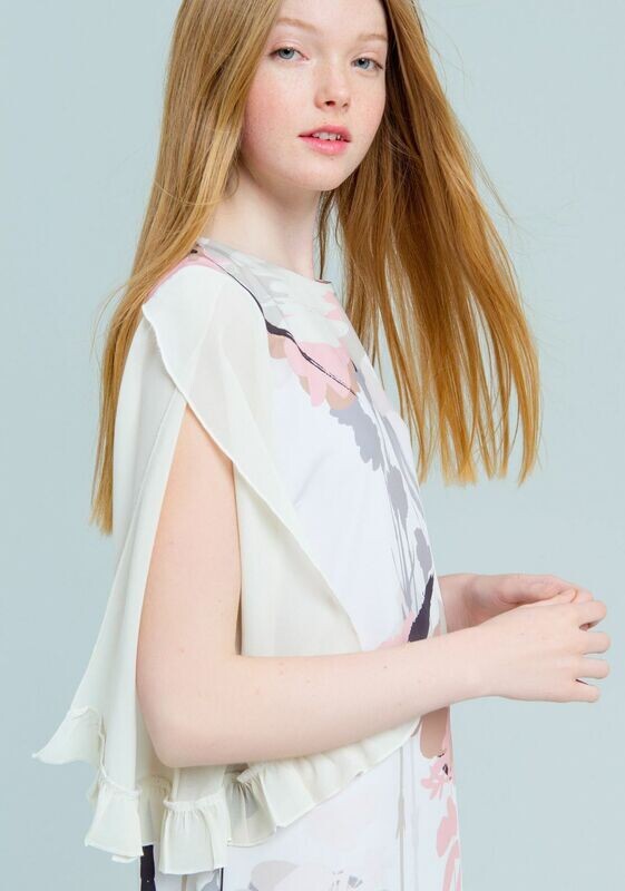 Abito con maniche aperte