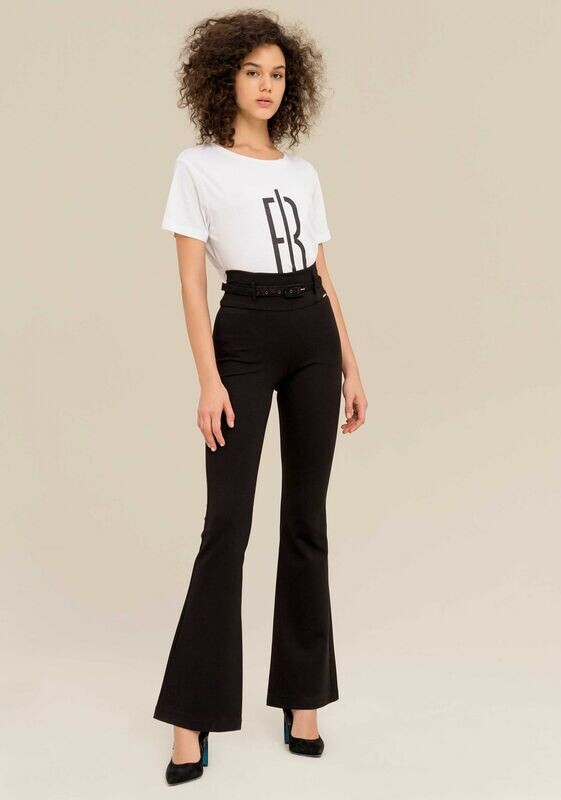 Pantaloni bootcut con cintura