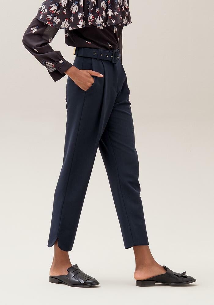 Pantaloni chino con cintura