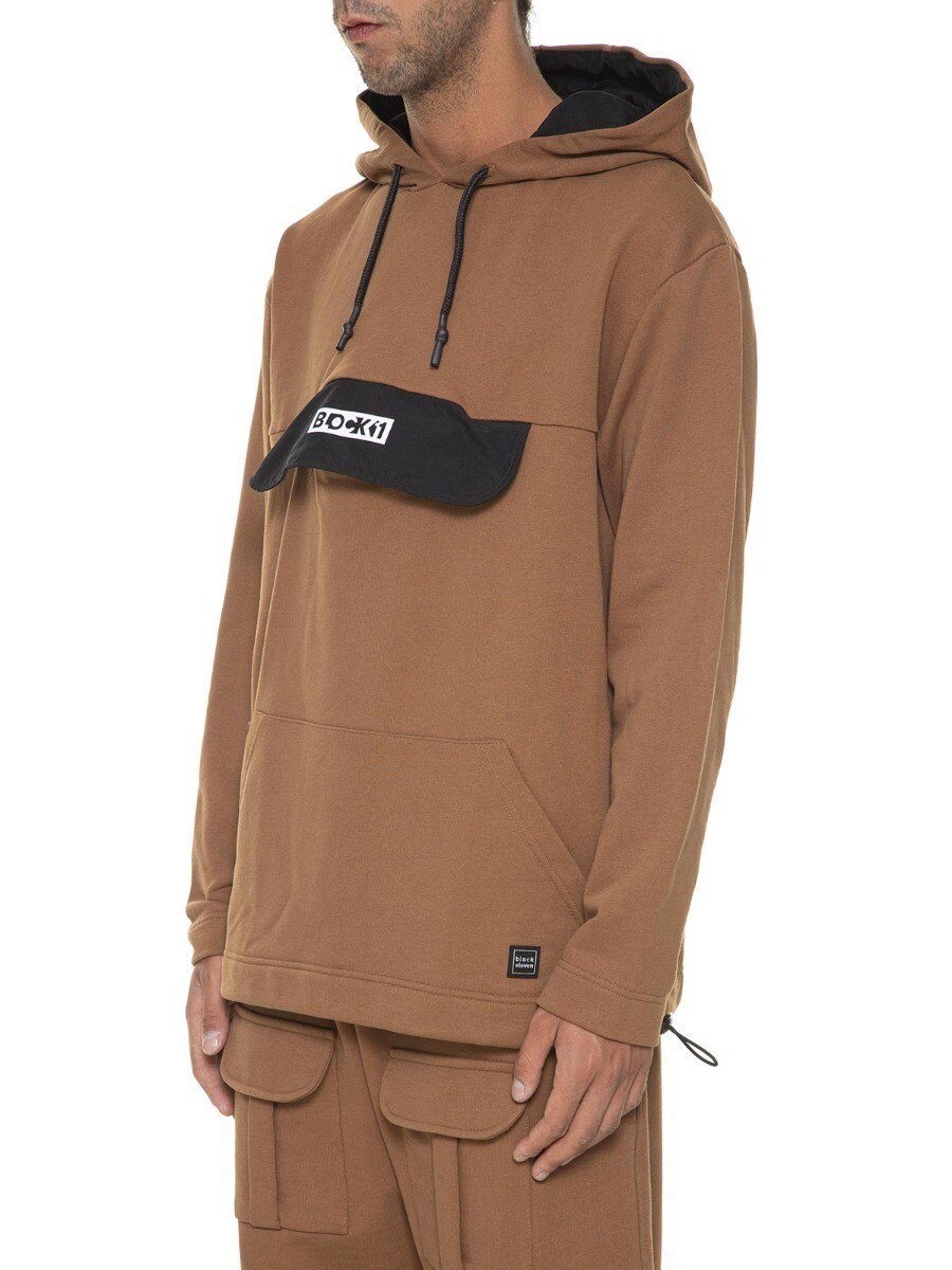 Felpa con tasca frontale