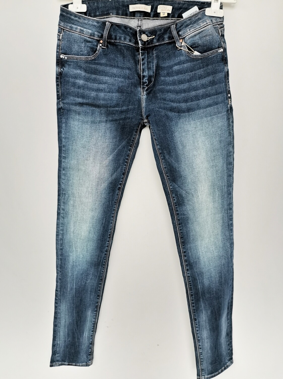 Jeans super slim dal lavaggio scuro