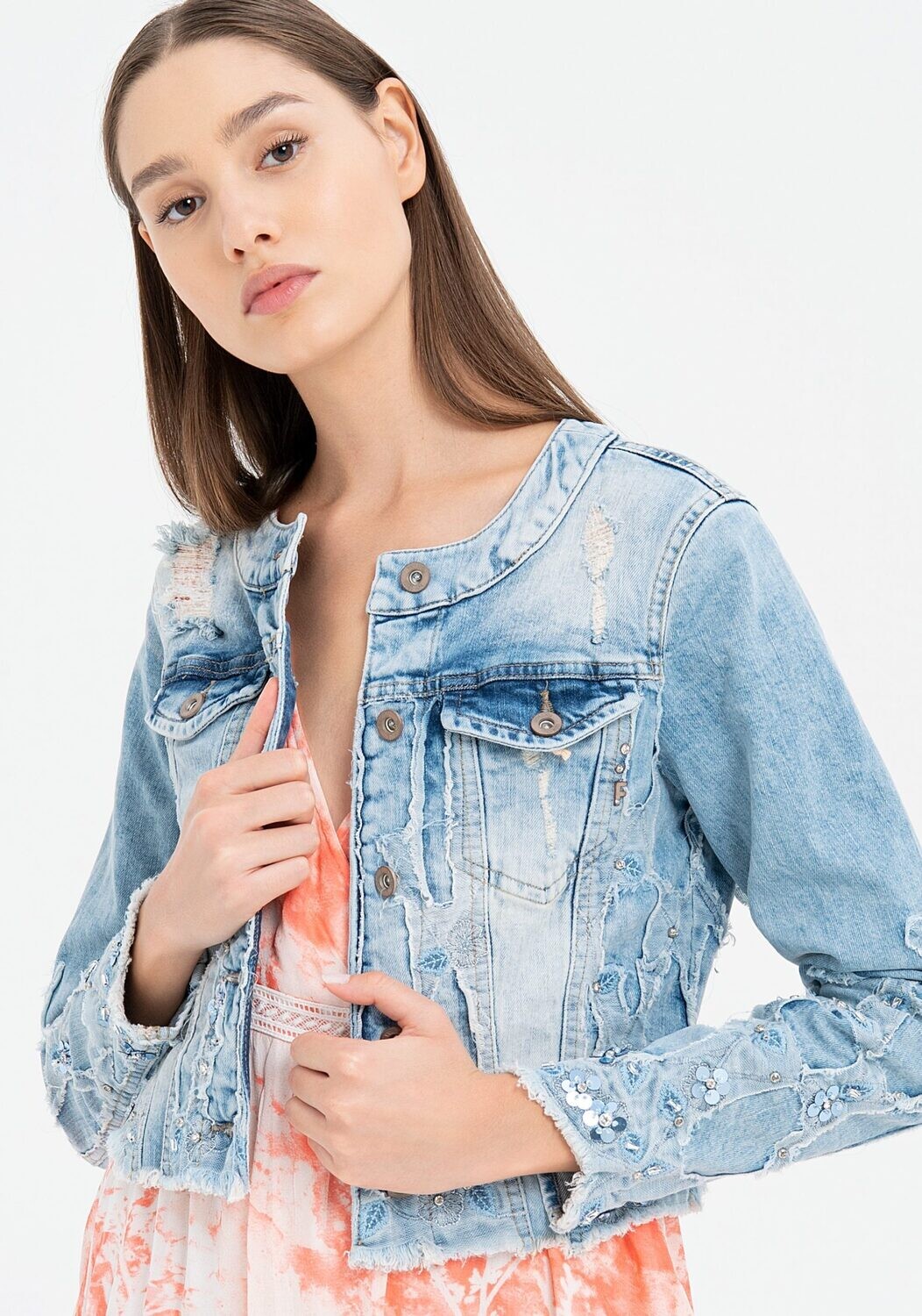 ​Giacca chanel in denim con paillettes