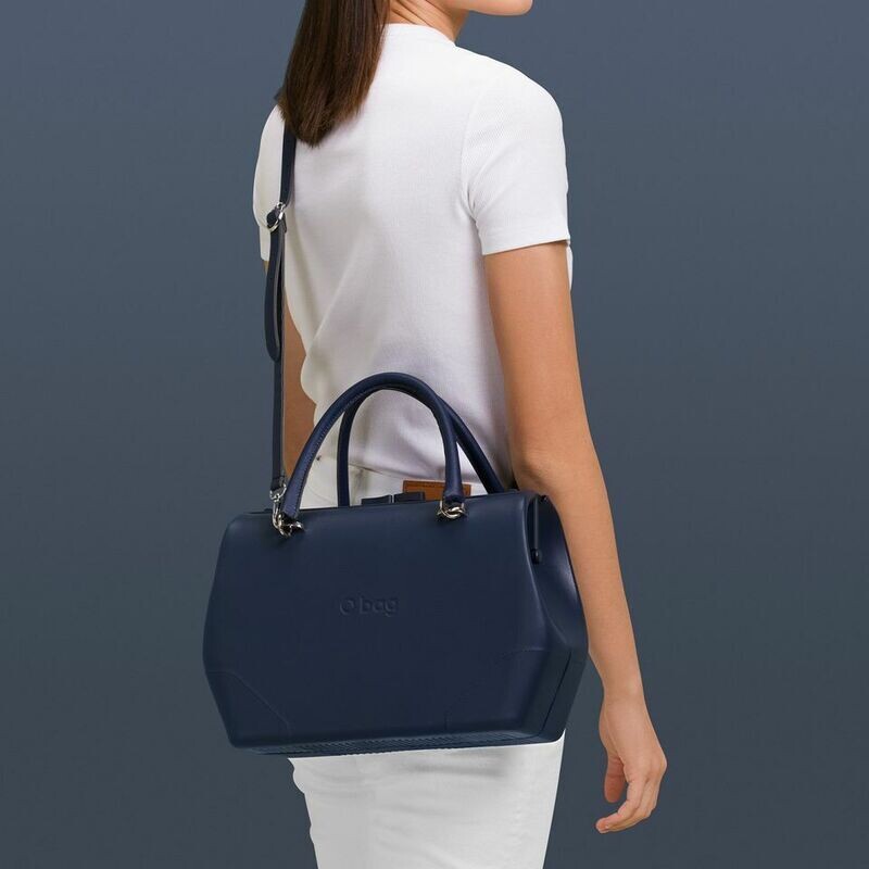 O bag tracolla extra slim saffiano