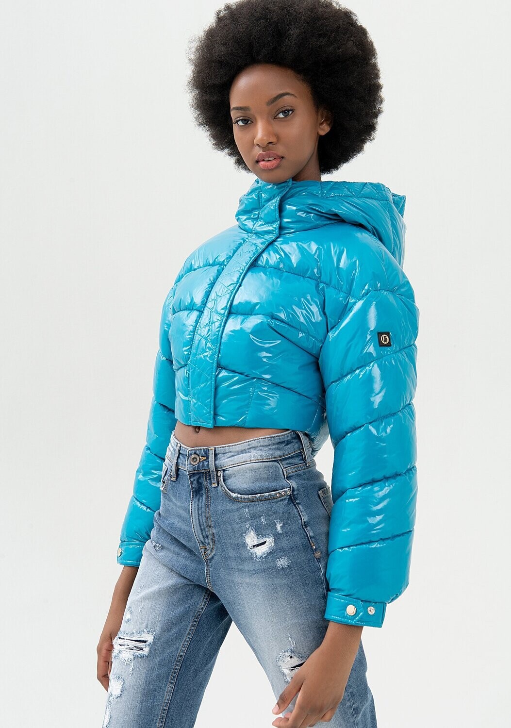 Eco piumino corto in nylon lucido