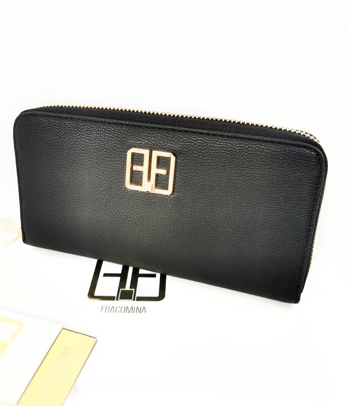 Portafoglio in ecopelle con cerniera e logo Fracomina