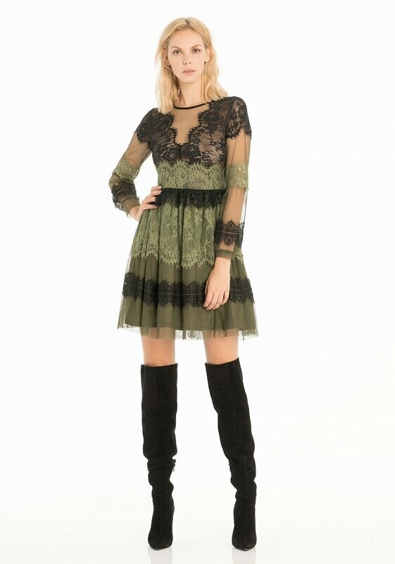 Vestito corto Fracomina con dettagli in pizzo