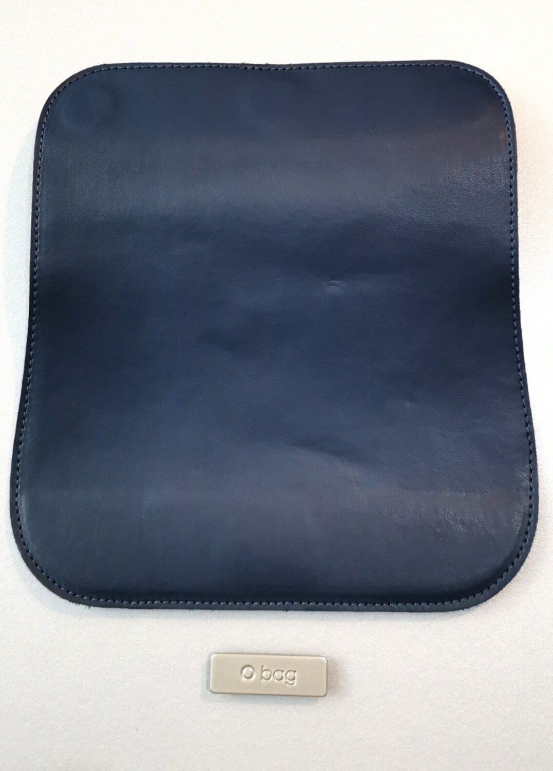 Pattina O bag glam blu ecopelle