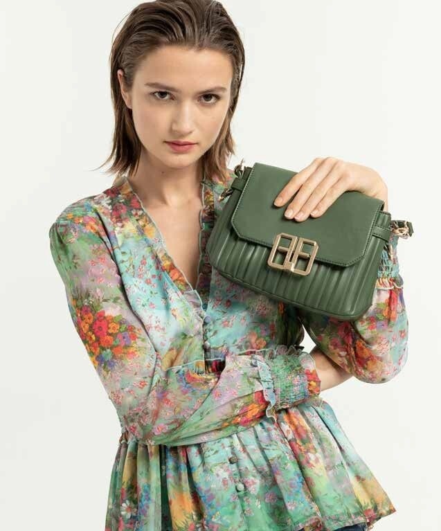 Borsa media in ecopelle goffrata