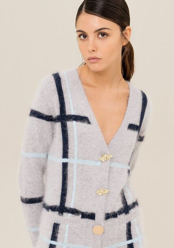 Cardigan lungo in lana.