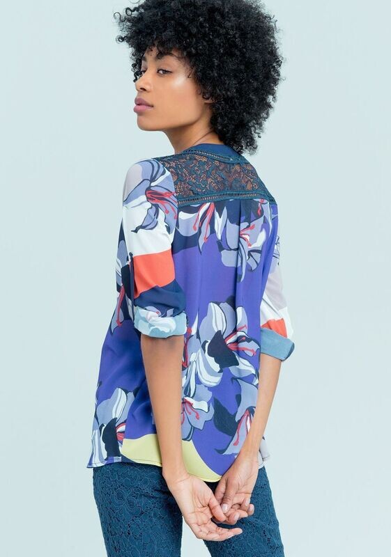 Blusa multicolor Fracomina scollo a V.