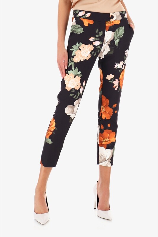 Pantaloni a sigaretta floreali