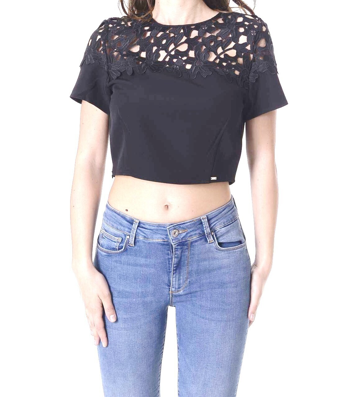 ​Top regular mezza manica con ricami