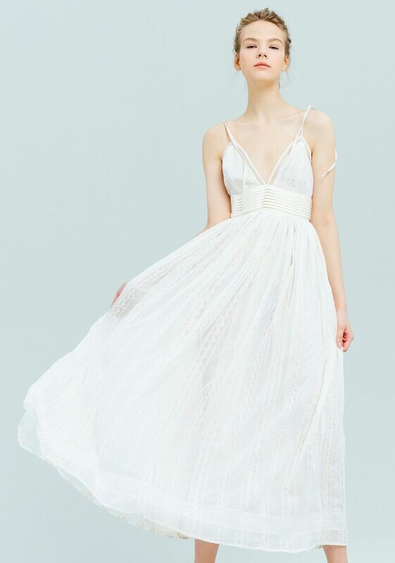 Vestito lungo in pizzo san gallo