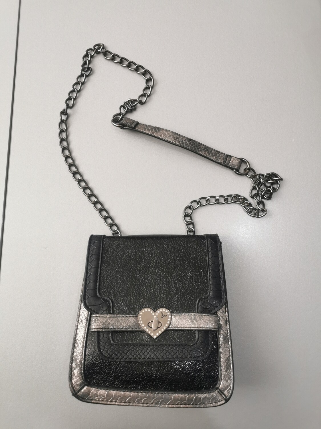 Borsetta tracolla in ecopelle