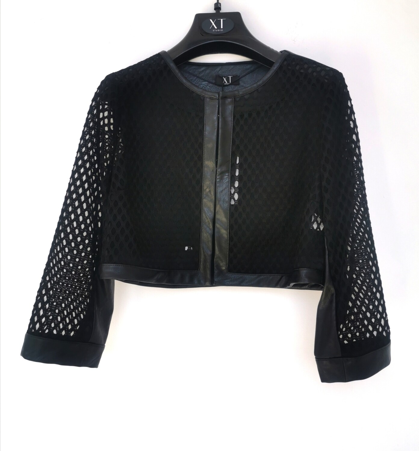 Giacchino in ecopelle e tulle