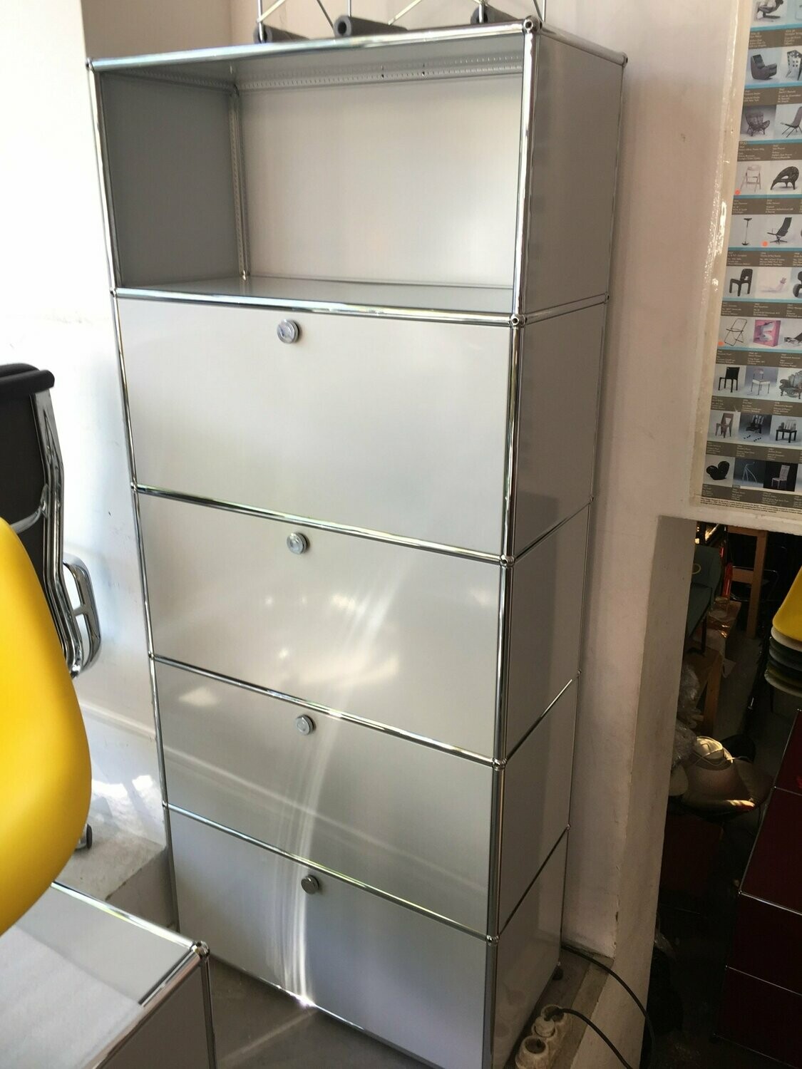 USM Haller Sideboard 5/1 licht grau