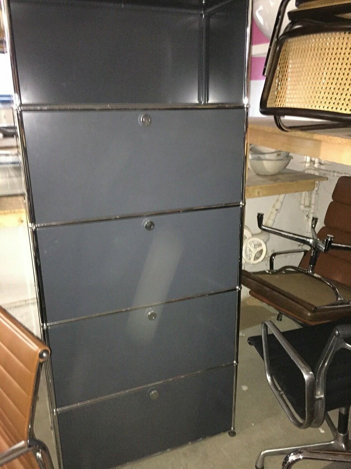USM Haller Sideboard 5/1 dunkelgrau