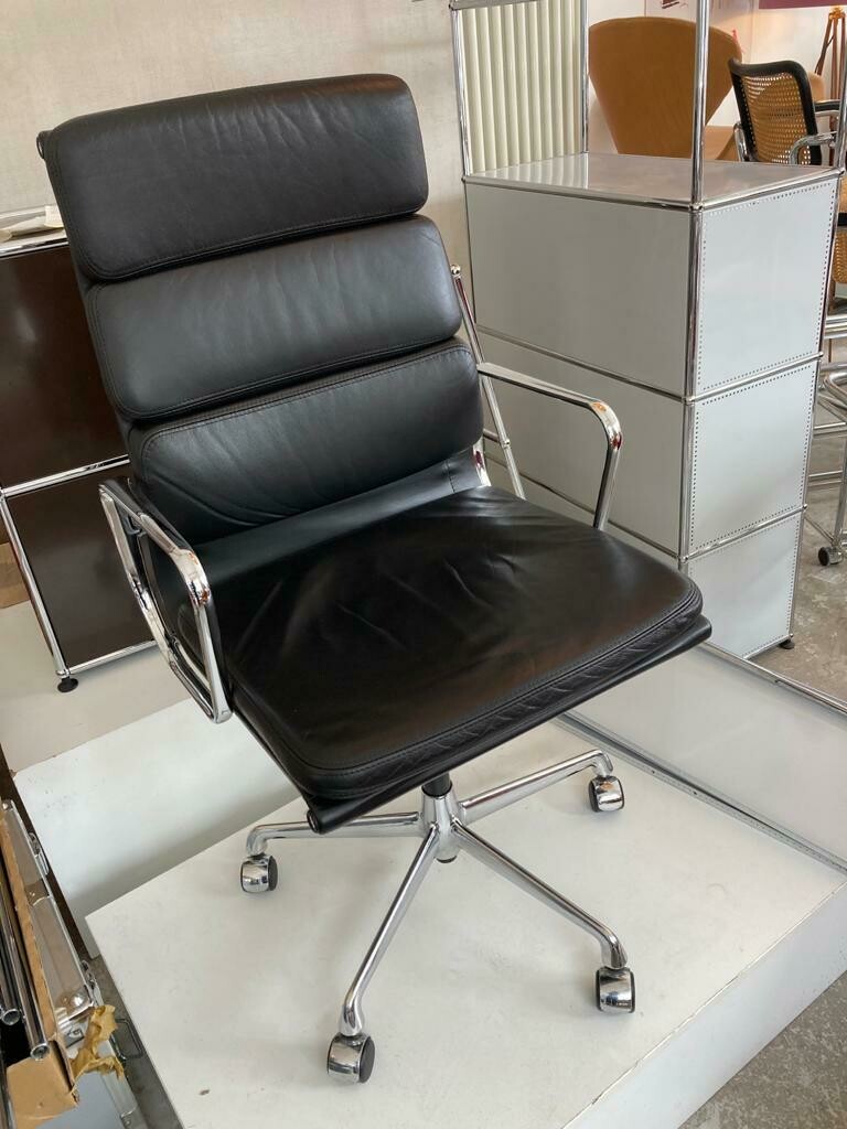 Soft Pad Chair EA 219 Eames Vitra